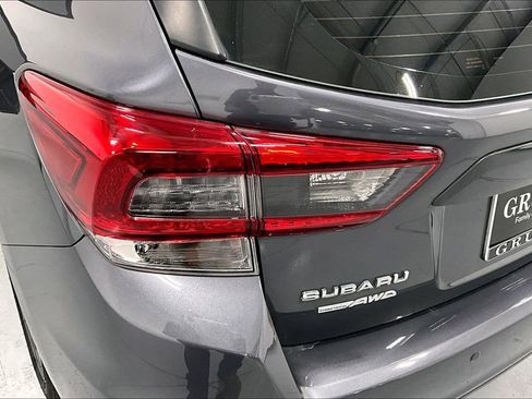 Used 2022 Subaru Impreza 2.0i Limited image 28