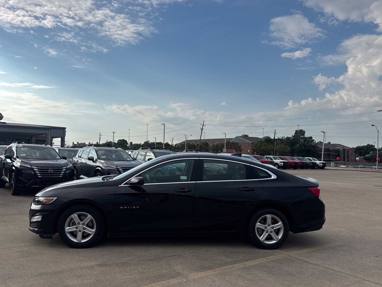 Used 2025 Chevrolet Malibu LT FWD image 15