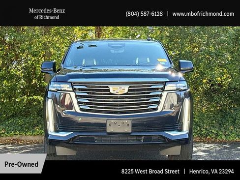 Used 2023 Cadillac Escalade Premium Luxury Platinum image 10