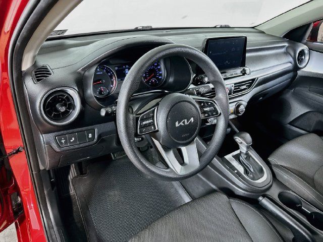 Used 2023 Kia Forte LXS w/ LXS Technology Package FWD image 16