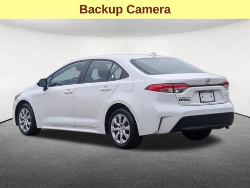 Certified 2024 Toyota Corolla LE FWD image 9