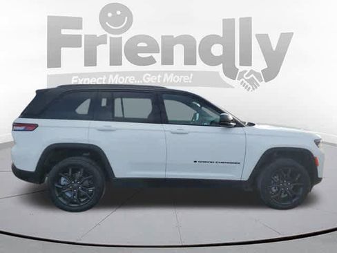 New 2025 Jeep Grand Cherokee Limited image 6