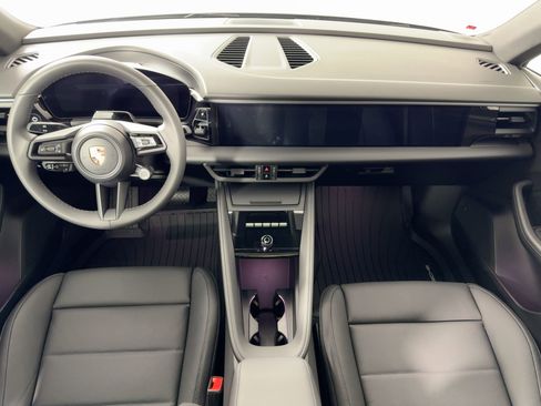 New 2026 Porsche Macan Electric RWD image 17