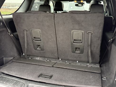 Used 2024 Dodge Durango GT image 33