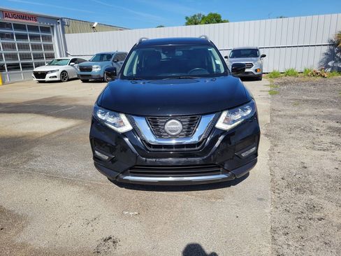 Used 2020 Nissan Rogue SL w/ Premium Package AWD/4WD image 6