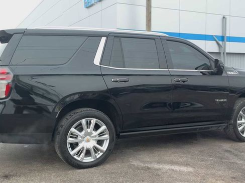 Used 2023 Chevrolet Tahoe High Country image 2