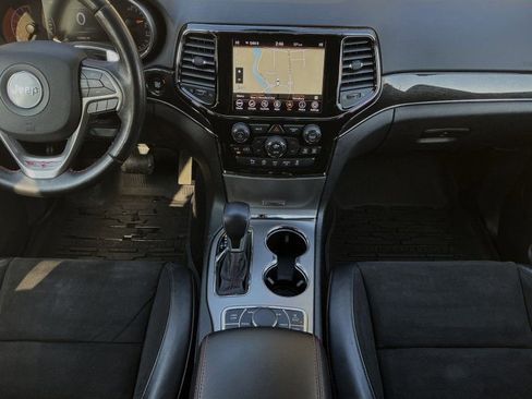 Used 2021 Jeep Grand Cherokee Trailhawk image 22