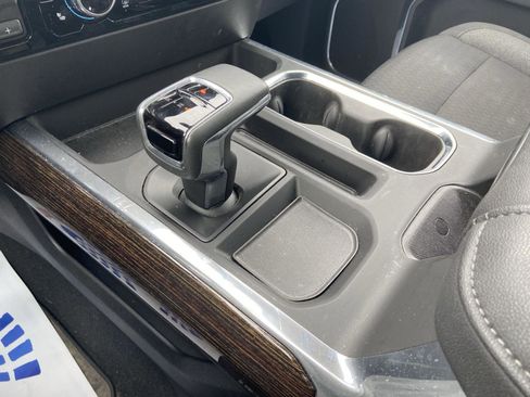 Used 2025 GMC Sierra 1500 Elevation image 54