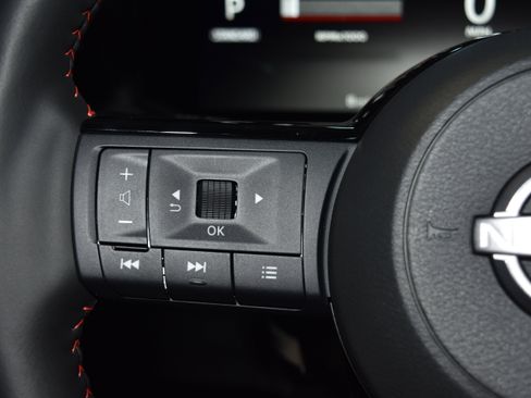 New 2026 Nissan Kicks SR w/ SR Premium Package image 6