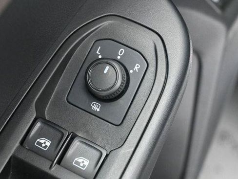 Used 2022 Volkswagen Taos SEL AWD/4WD image 12