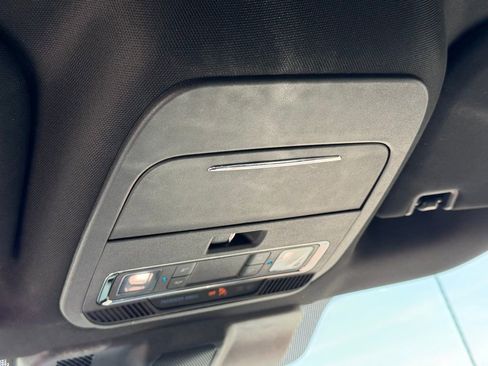 Used 2022 Ford F150 Lariat AWD/4WD image 29