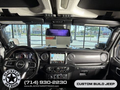 Used 2021 Jeep Wrangler Unlimited Rubicon w/ Trailer Tow Package AWD/4WD image 19