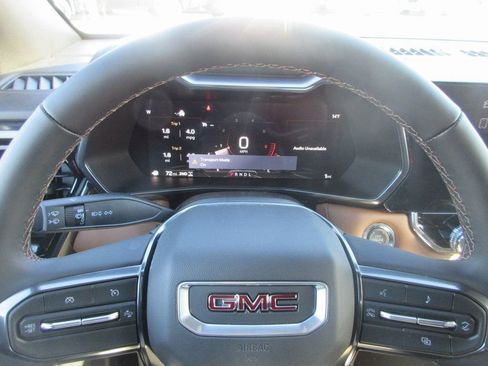 New 2026 GMC Canyon AT4 image 16