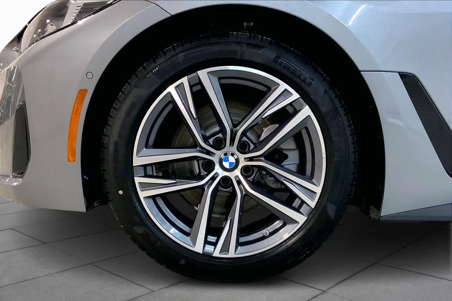 New 2026 BMW 430i xDrive w/ Premium Package AWD/4WD image 11