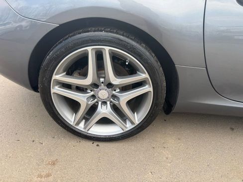 Used 2016 Mercedes-Benz SLK 300 image 19