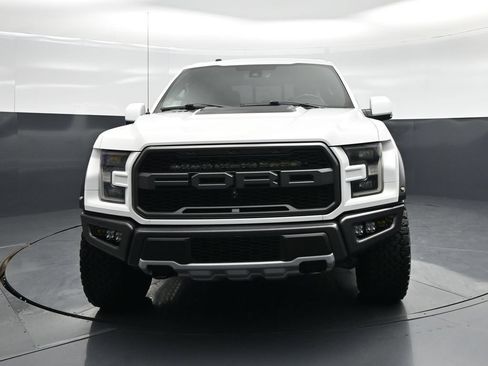 Used 2018 Ford F150 Raptor w/ Equipment Group 802A Luxury AWD/4WD image 23