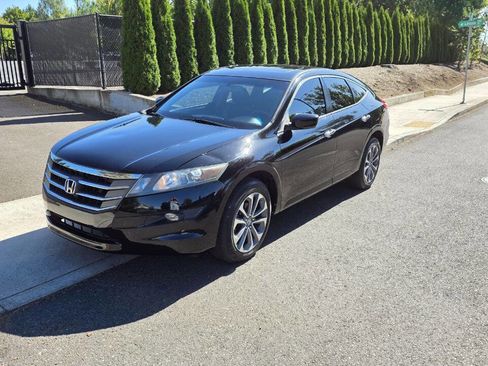 Used 2010 Honda Crosstour EX-L image 1