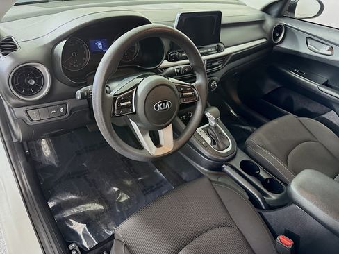 Used 2020 Kia Forte Sedan FWD image 22