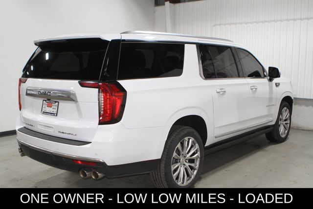 Used 2022 GMC Yukon XL Denali AWD/4WD image 36