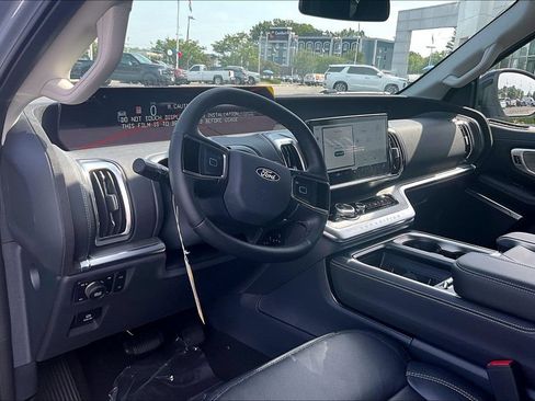 New 2027 Ford Expedition Max Platinum w/ Driver's Package AWD/4WD image 6