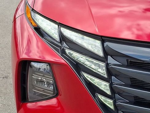 Certified 2023 Hyundai Tucson SEL AWD/4WD image 9