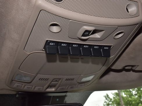 Used 2018 Ford F250 Limited w/ FX4 Off-Road Package AWD/4WD image 32