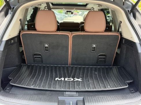 Used 2023 Acura MDX FWD w/ Technology Package image 16