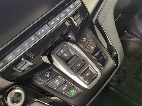 Certified 2025 Honda Odyssey Touring image 27