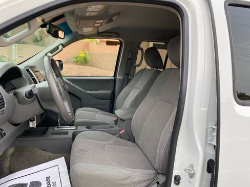 Used 2017 Nissan Frontier SV w/ SV Value Truck Package image 30