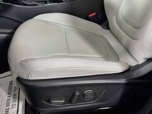 Used 2025 Hyundai Santa Cruz SEL FWD image 20