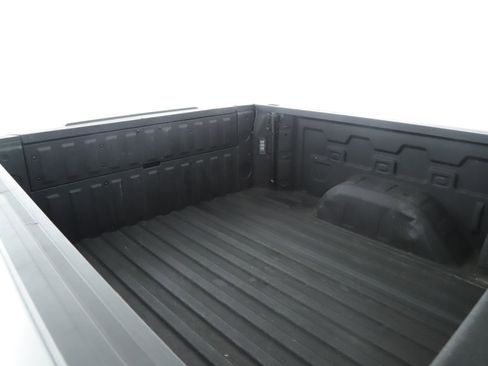 Used 2025 Chevrolet Silverado 1500 LT Trail Boss w/ Convenience Package II AWD/4WD image 22