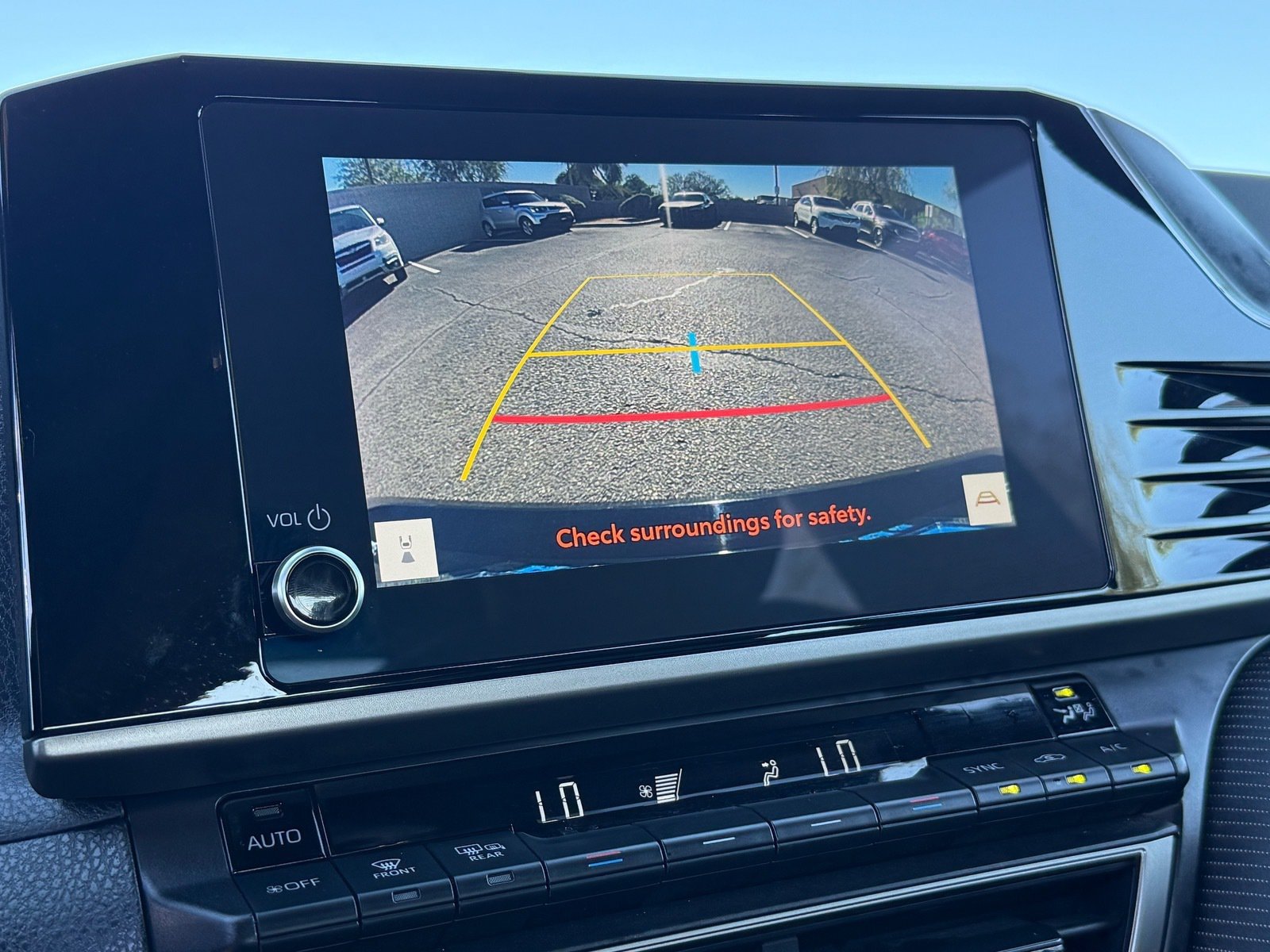 Used 2025 Toyota Camry SE FWD image 22