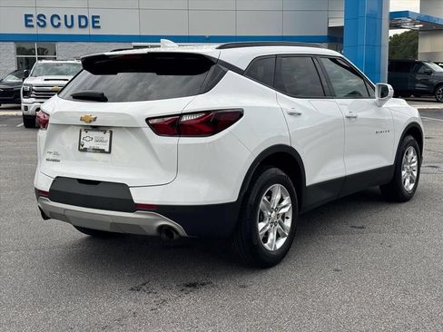 Used 2020 Chevrolet Blazer LT FWD image 3