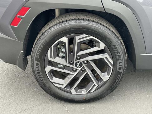 Certified 2025 Hyundai Tucson Limited image 30