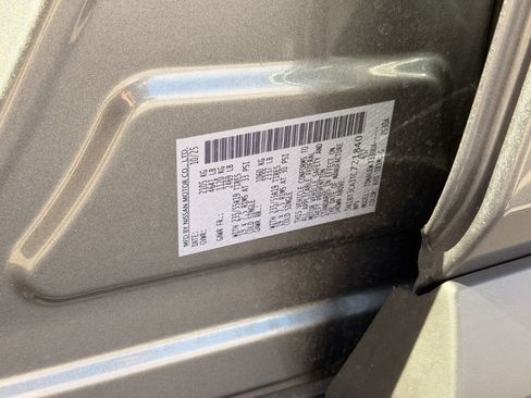 Used 2026 Nissan Rogue SL FWD image 11