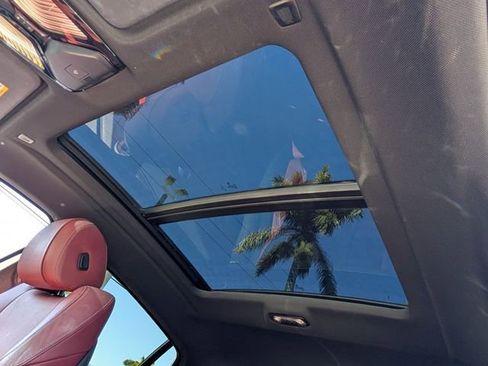 Used 2020 BMW X6 sDrive40i w/ M Sport Package image 25