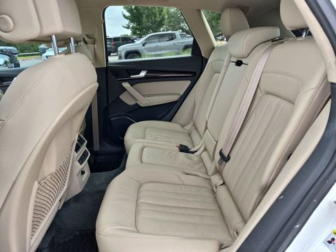 Used 2018 Audi Q5 2.0T Premium Plus w/ Premium Plus Package AWD/4WD image 34