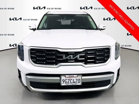 Certified 2023 Kia Telluride S w/ S Sunroof Package FWD image 2