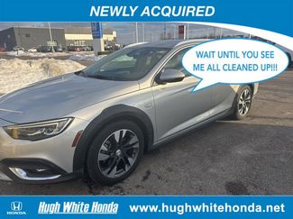 Used 2018 Buick Regal Essence w/ Driver Confidence Package #1 video 1