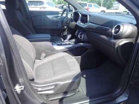 Used 2019 Chevrolet Blazer LT image 10