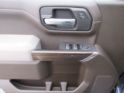 Certified 2021 Chevrolet Silverado 1500 LT w/ All Star Edition Plus image 26