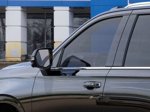 New 2026 Chevrolet Tahoe Premier AWD/4WD image 12