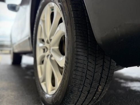 Used 2012 MAZDA CX-9 Grand Touring w/ Moonroof & Bose Audio Pkg image 31