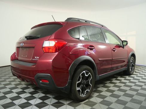 Used 2015 Subaru Crosstrek 2.0i Limited image 3