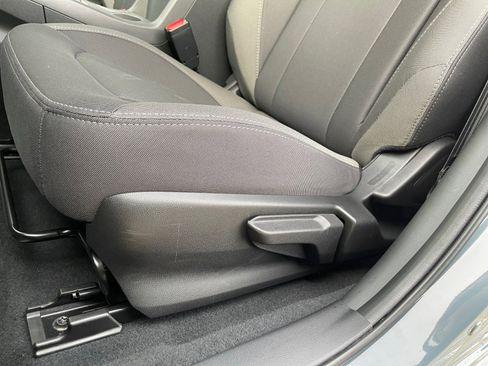 Certified 2025 Subaru Crosstrek 2.5i Premium image 28