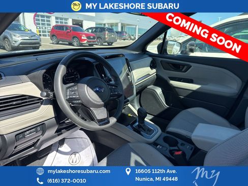 Used 2025 Subaru Forester Premium image 10