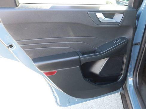 Used 2024 Ford Escape ST-Line image 11