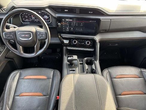 Used 2023 GMC Sierra 1500 AT4 w/ AT4 Premium Package image 8