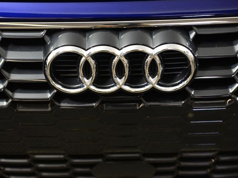 Used 2023 Audi A3 2.0T Premium Plus w/ Premium Plus Package image 18