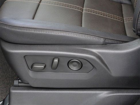 New 2025 Chevrolet Silverado 3500 High Country w/ High Country Premium Package image 25